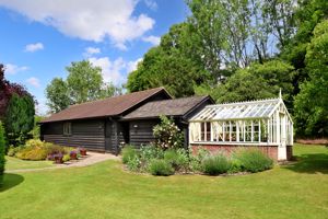 Photo 12- click for photo gallery